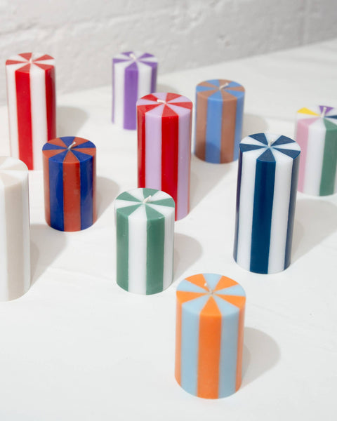 Stripe Pillar Candle M (STOCK): Bright Red / White